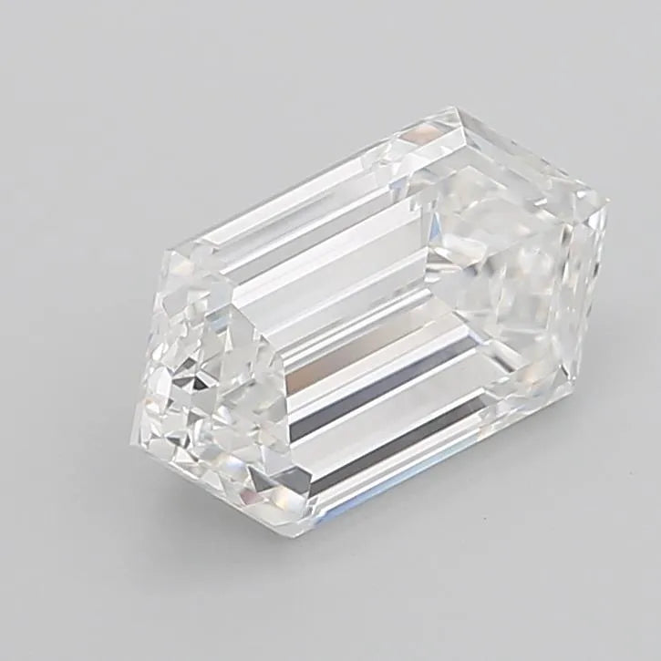 4.19ct Hexagonal Lab Grown Diamond (Colour E, Clarity VVS2, IGI Certified)