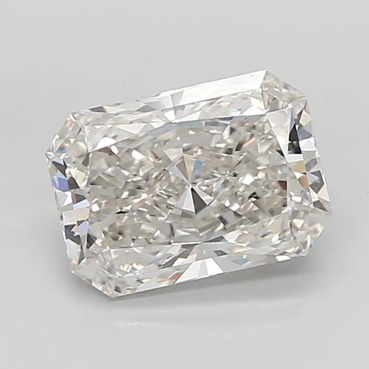4.39ct Radiant Lab Grown Diamond (Colour G, Clarity VVS2, IGI Certified)