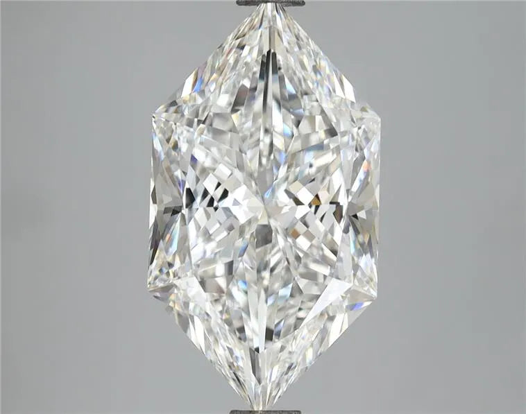 4.40ct Hexagonal Lab Grown Diamond (Colour E, Clarity VVS2, IGI Certified)