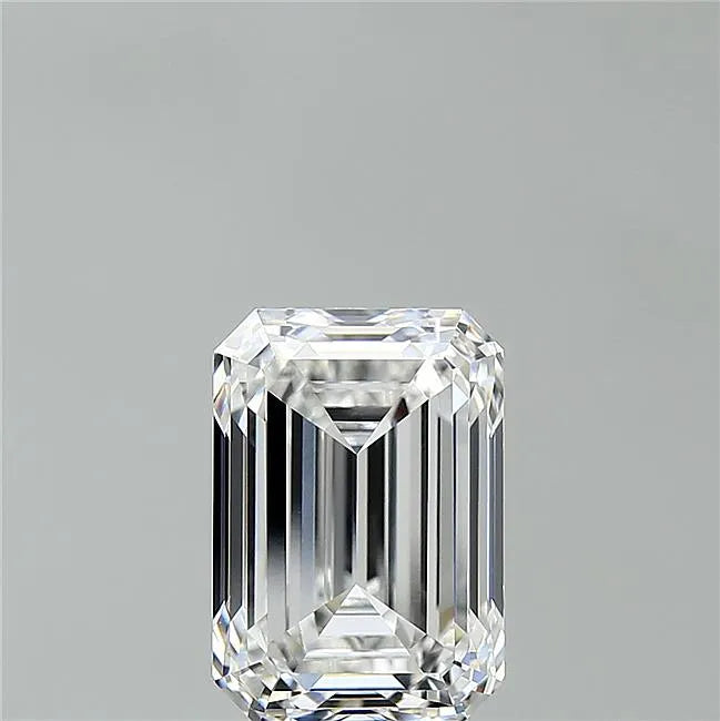 4.42ct Emerald Lab Grown Diamond (Colour E, Clarity VVS2, IGI Certified)
