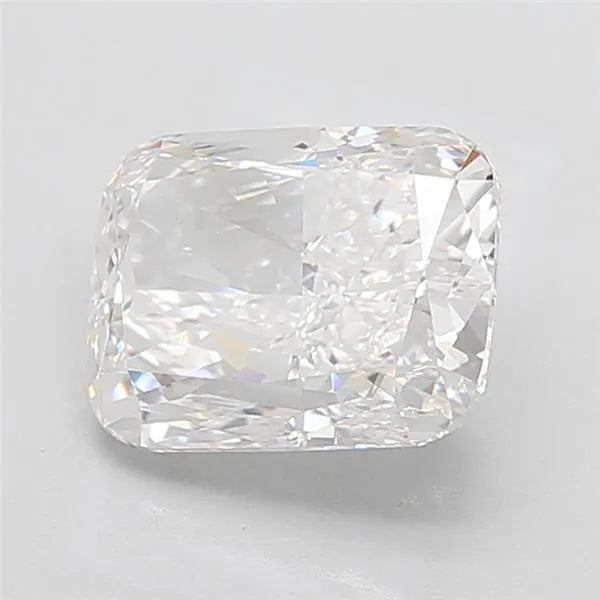 4.52ct Cushion modified Lab Grown Diamond (Colour E, Clarity VVS2, IGI Certified)