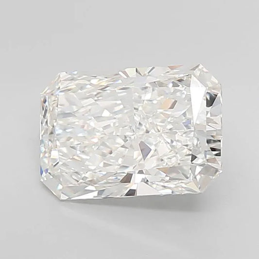 4.53ct Radiant Lab Grown Diamond (Colour G, Clarity VVS2, IGI Certified)