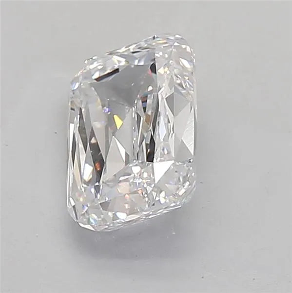 4.56ct Cushion modified Lab Grown Diamond (Colour D, Clarity VVS2, IGI Certified)