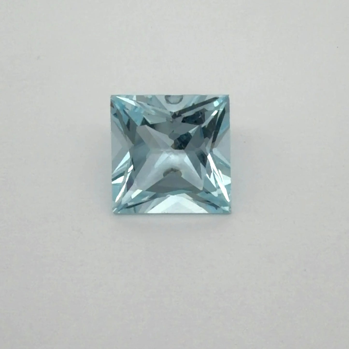 4.59ct Square Natural Aquamarine (Colour Blue, Clarity Eye Clean, Cut Faceted)
