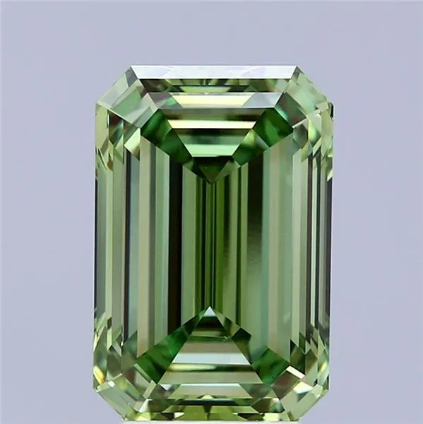 4.68ct Emerald Lab Grown Diamond (Colour Fancy Vivid Green, Clarity VVS2, IGI Certified)
