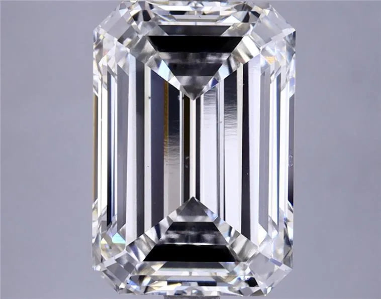 4.83ct Emerald Lab Grown Diamond (Colour G, Clarity VVS2, IGI Certified)