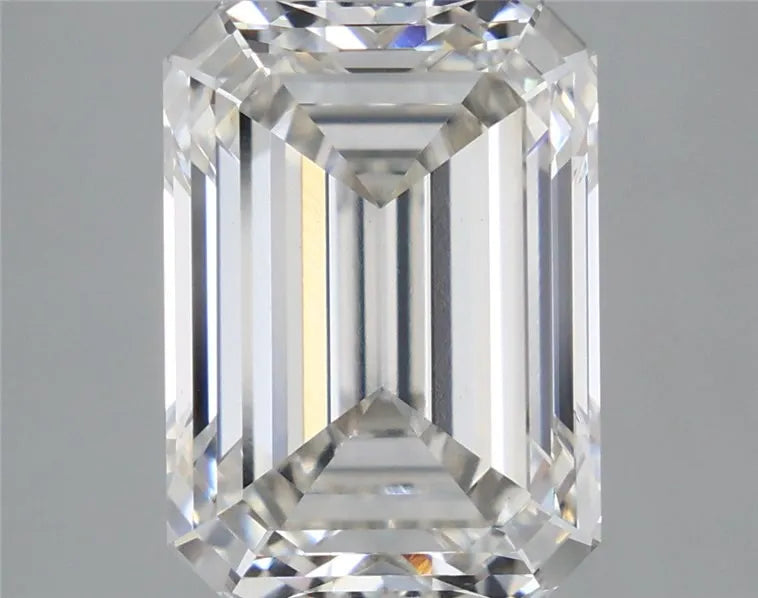 4.84ct Emerald Lab Grown Diamond (Colour G, Clarity VVS2, IGI Certified)