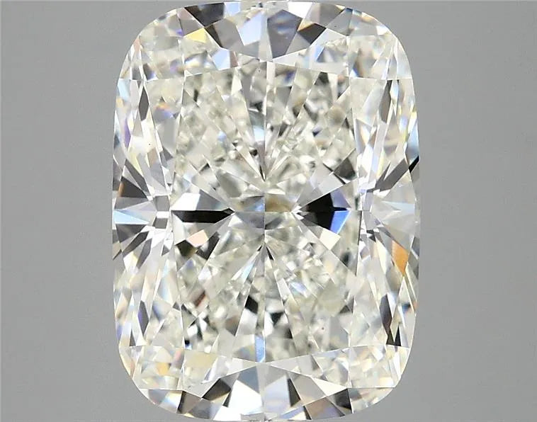 4.93ct Cushion modified Lab Grown Diamond (Colour G, Clarity VVS2, IGI Certified)
