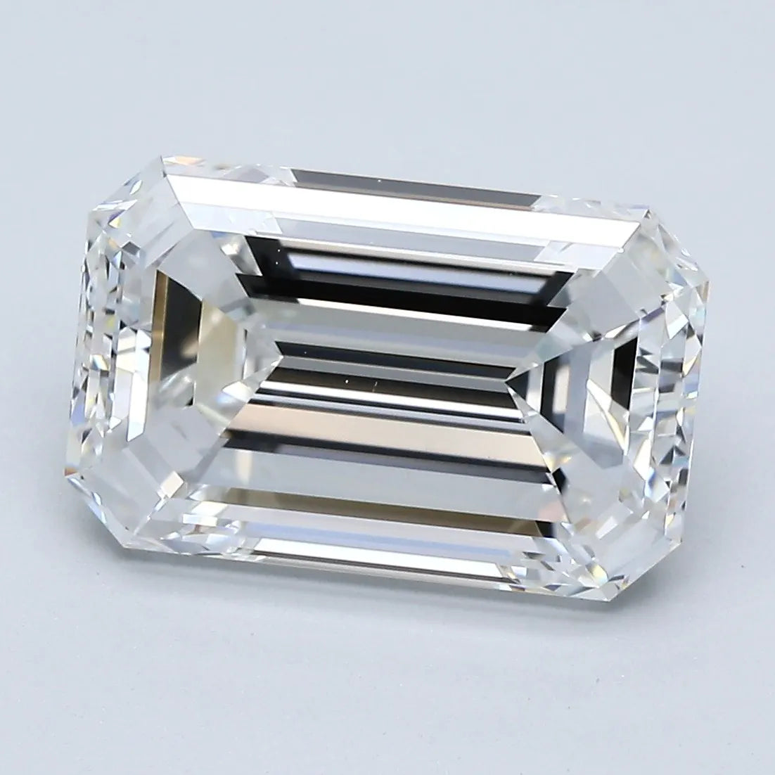 5.01ct Emerald Natural Diamond (Colour D, Clarity VS1, GIA Certified)