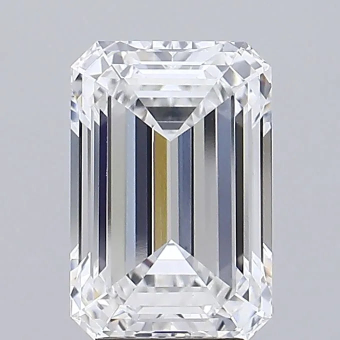 5.04ct Emerald Lab Grown Diamond (Colour E, Clarity SI1, IGI Certified)