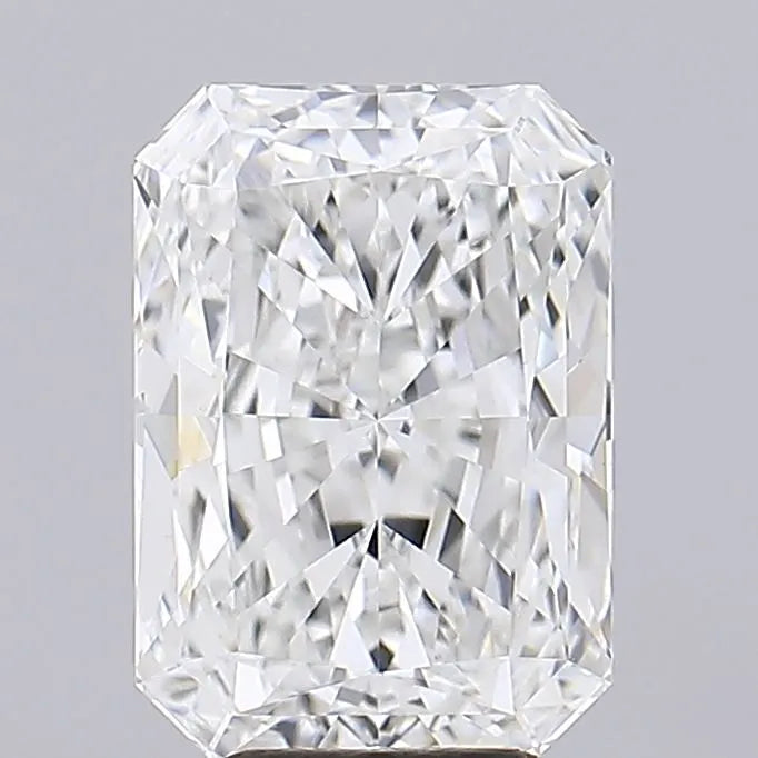5.08ct Radiant Lab Grown Diamond (Colour E, Clarity VVS2, IGI Certified)