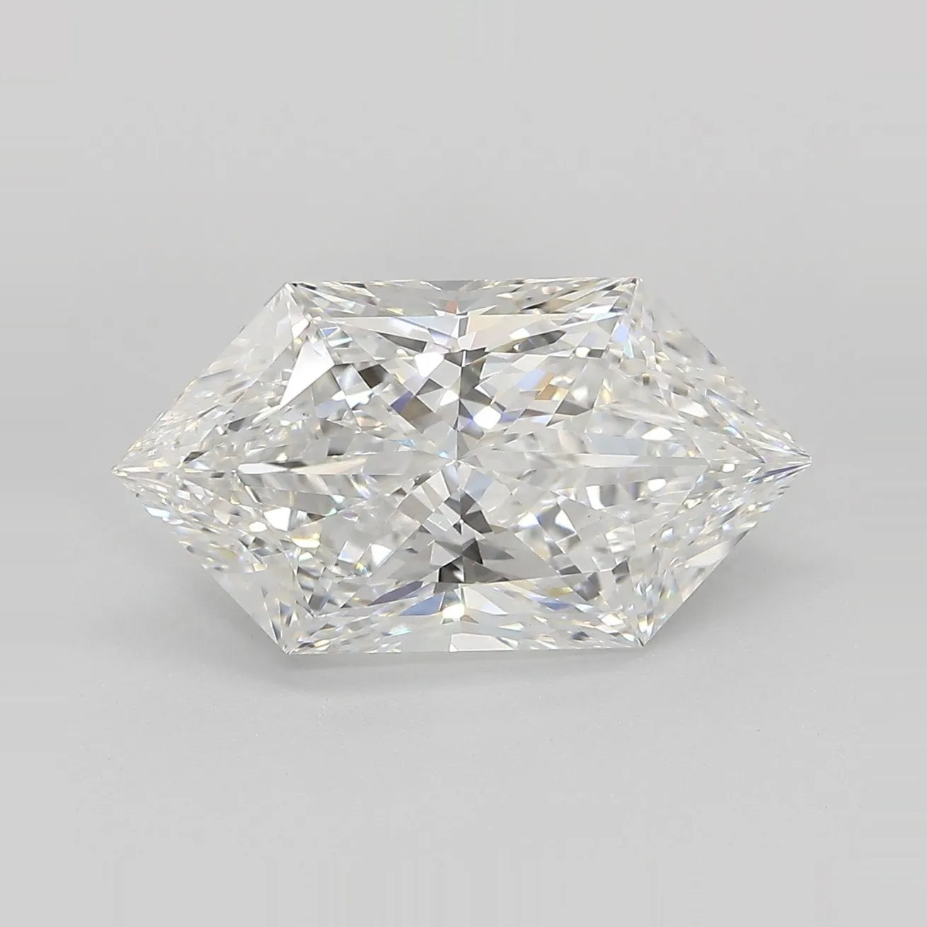 5.09ct Hexagonal Lab Grown Diamond (Colour E, Clarity VVS2, IGI Certified)