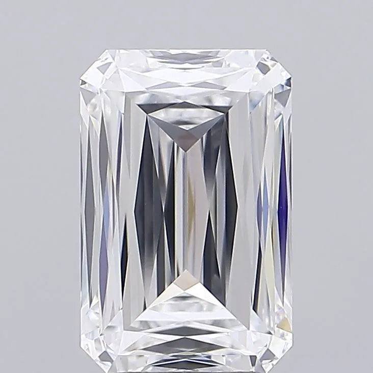 5.17ct Radiant Lab Grown Diamond (Colour E, Clarity VVS1, IGI Certified)