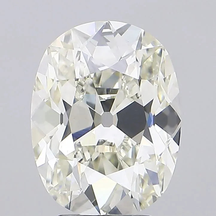 5.27ct Cushion brilliant Lab Grown Diamond (Colour J, Clarity VS1, IGI Certified)