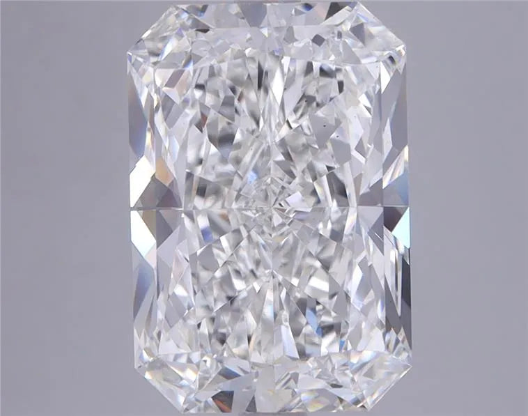 5.28ct Radiant Lab Grown Diamond (Colour F, Clarity VS2, IGI Certified)