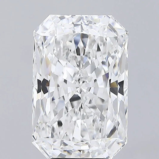 5.91ct Radiant Lab Grown Diamond (Colour E, Clarity VVS2, IGI Certified)