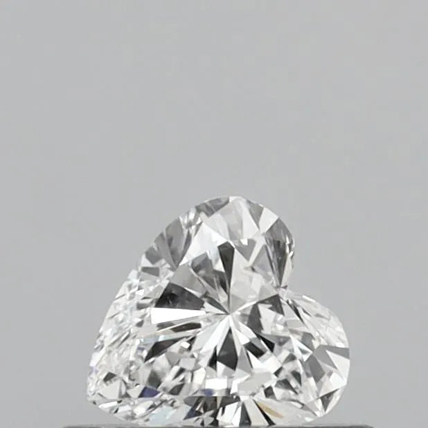 0.30ct Heart Lab Grown Diamond (Colour E, Clarity VS1, IGI Certified)