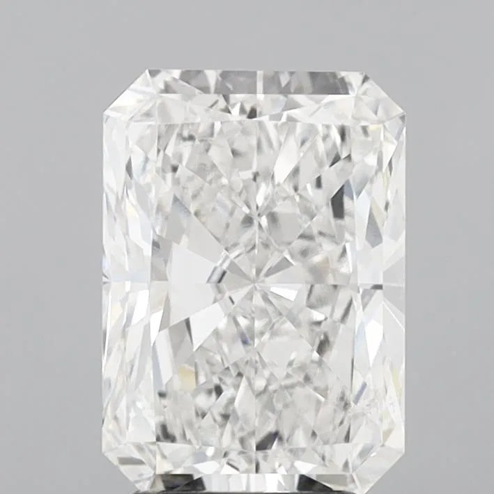 3.08ct Radiant Lab Grown Diamond (Colour E, Clarity VS1, IGI Certified)