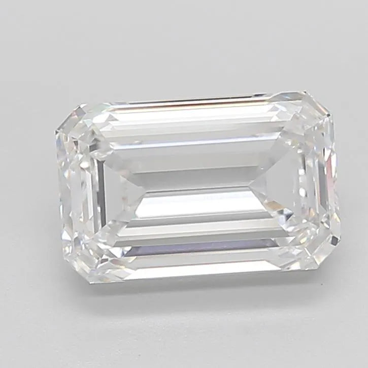 4.53ct Emerald Lab Grown Diamond (Colour E, Clarity VVS2, IGI Certified)