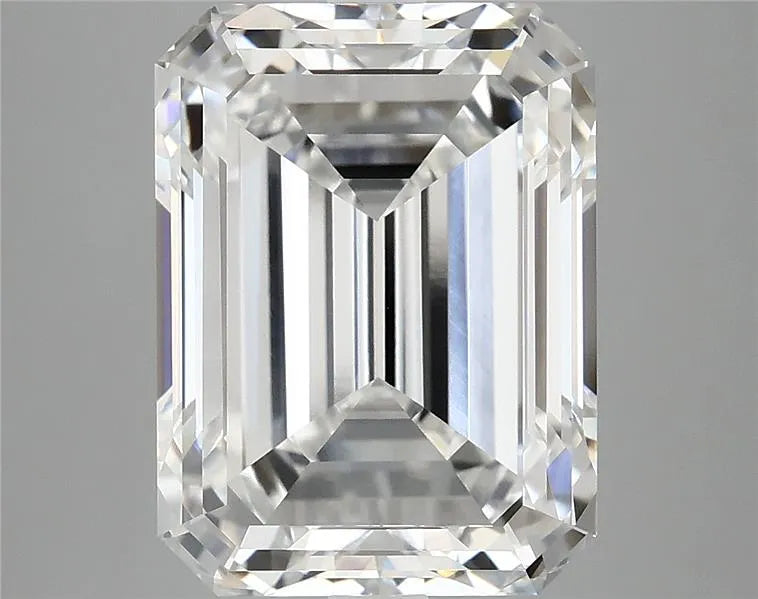 7.28ct Emerald Lab Grown Diamond (Colour E, Clarity VVS2, IGI Certified)