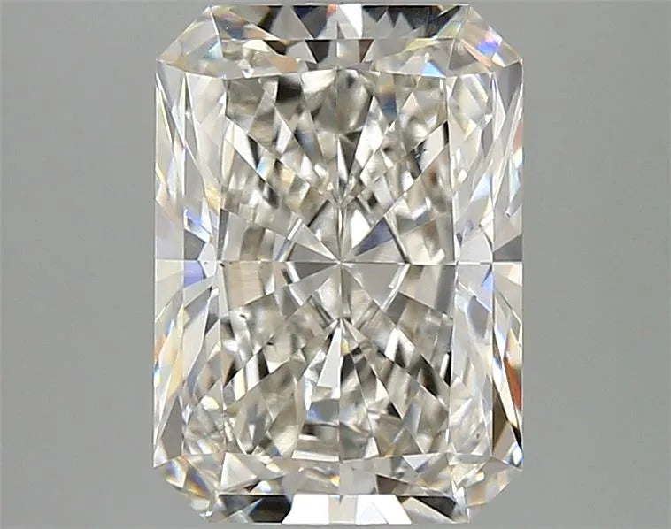3.10ct Radiant Lab Grown Diamond (Colour H, Clarity VS1, IGI Certified)