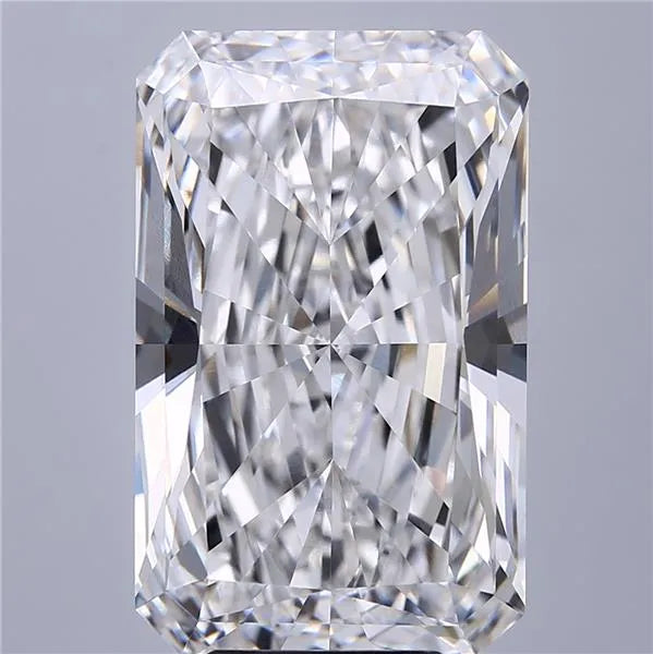 8.01ct Radiant Lab Grown Diamond (Colour E, Clarity VVS1, IGI Certified)