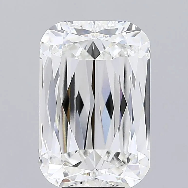 8.09ct Cushion modified Lab Grown Diamond (Colour G, Clarity VVS2, IGI Certified)
