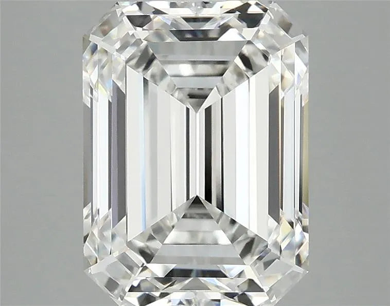 4.09ct Emerald Lab Grown Diamond (Colour F, Clarity VVS2, IGI Certified)