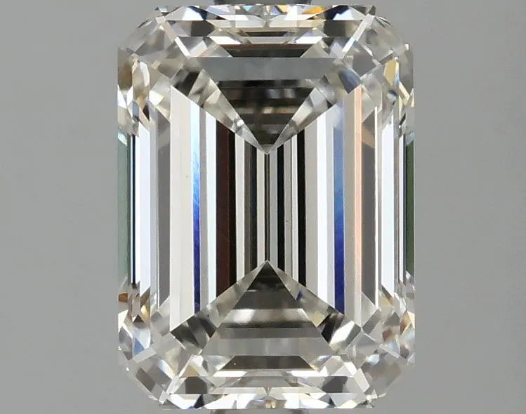 2.31ct Emerald Lab Grown Diamond (Colour G, Clarity VVS2, IGI Certified)