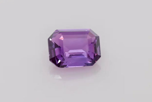 2.01ct Emerald Natural Sapphire (Colour Bicolor, Clarity Slightly Included, Cut Faceted)