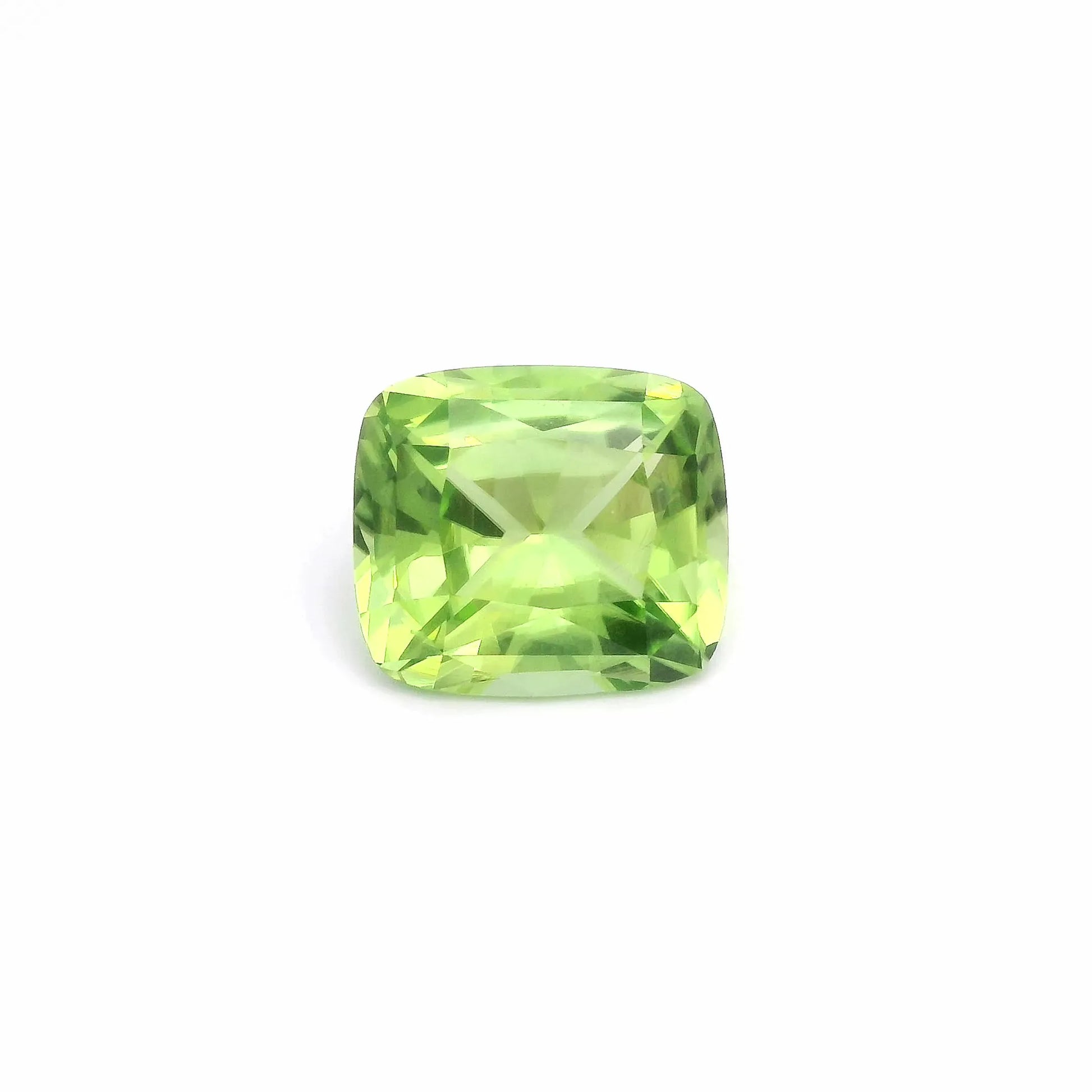 9.45ct Cushion Natural Peridot (Colour Green, Clarity Eye Clean, Cut Faceted)