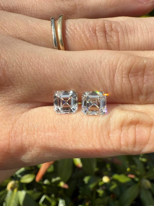 Pair of 2.07 ctw Asscher Cut D, VVS2 - Lab Grown Diamonds