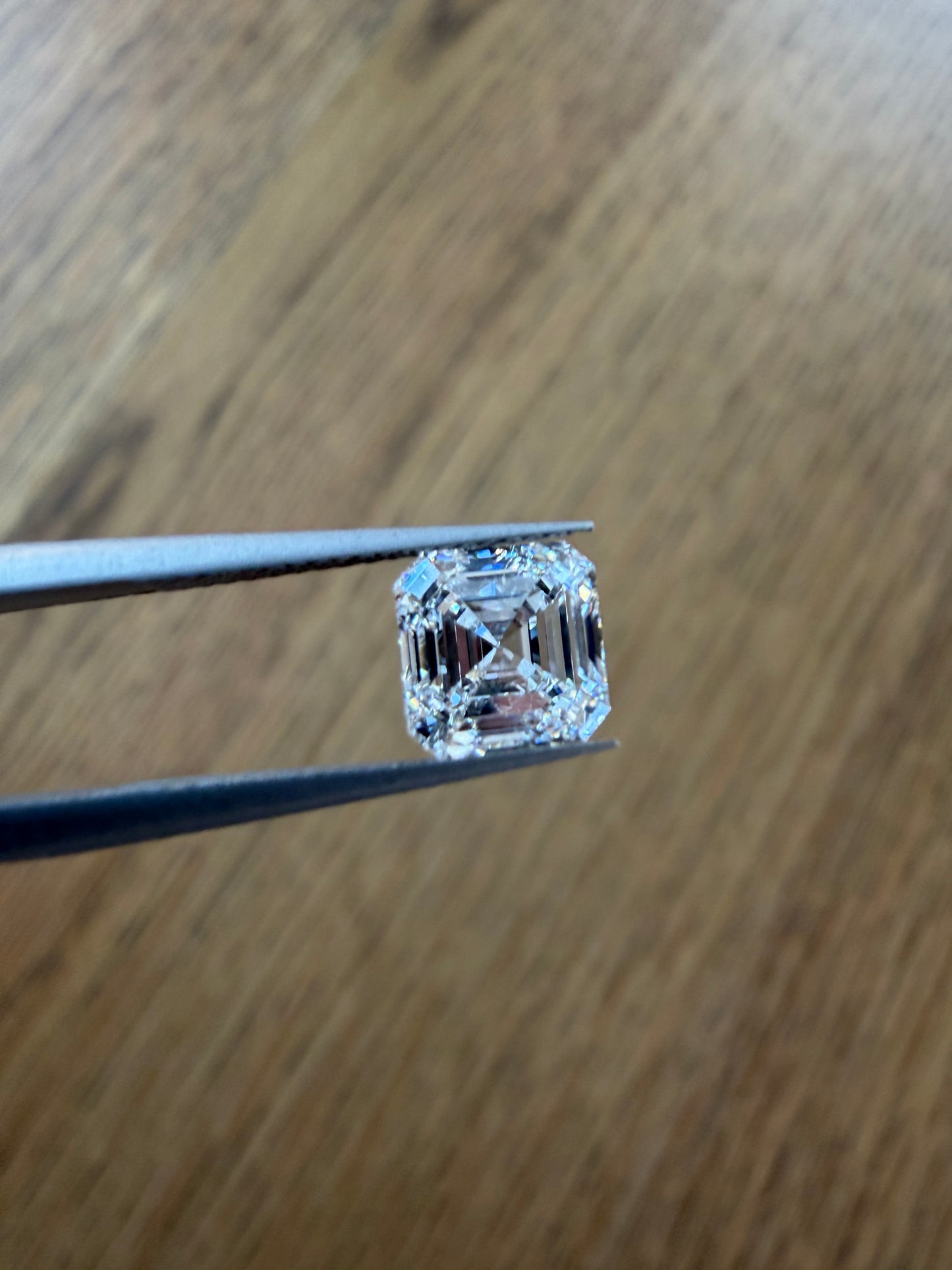 1.55ct Square Emerald Cut Lab-Grown Diamond (Color: E Clarity: Internally Flawless)