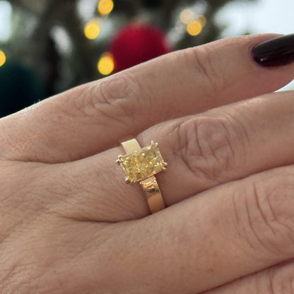 The Cameran - 3.5 mm Flat Band - Setting Only