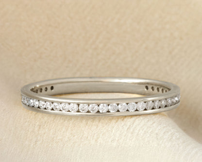 2.5mm Channel-Set Moissanite Band