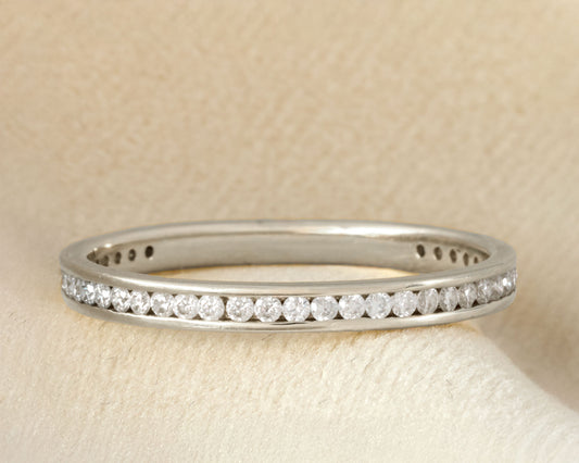 2.5mm Channel-Set Moissanite Band