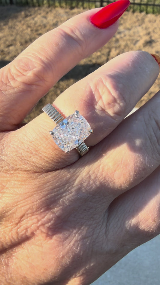 The Kauai - Modern and Edgy Yet Inherently Timeless